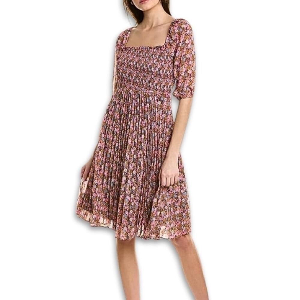 BCBGeneration Mini Dress Smocked Bodice Fit & Flare Floral Pink Women's 0 NWOT